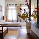 Odos Oneiron Boutique Апарт-отель 4*