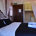 Apartmanhotel Odos Oneiron Boutique 4*