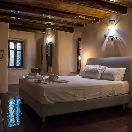 Odos Oneiron Boutique Aparthotel Chania (Crete)