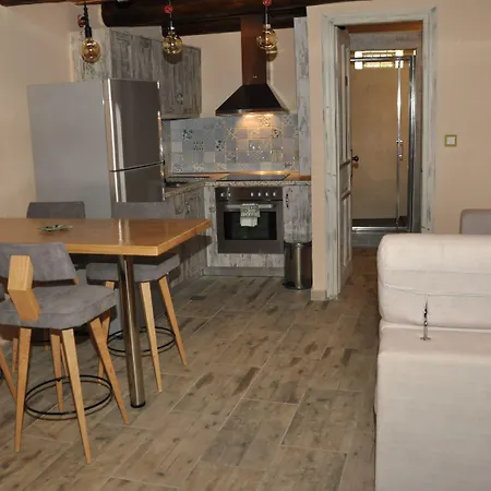 Odos Oneiron Boutique 4* Chania (Crete)