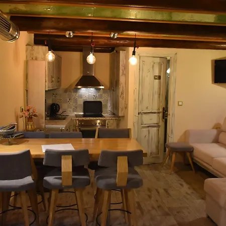 Odos Oneiron Boutique Chania (Crete)