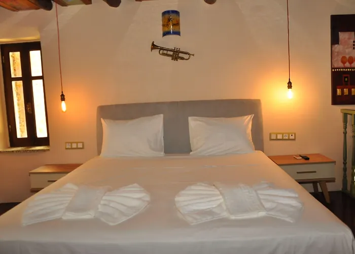 Odos Oneiron Boutique