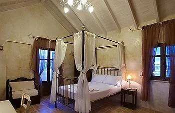 Odos Oneiron Boutique Ханья