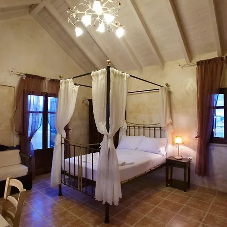 Odos Oneiron Boutique Chania (Crete)