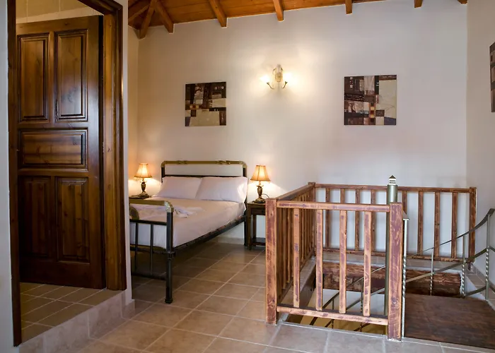 Odos Oneiron Boutique Apartmanhotel Hriszí Aktí Haniá