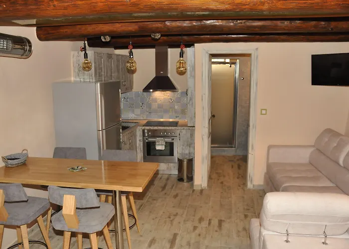 Odos Oneiron Boutique 4* Hriszí Aktí Haniá