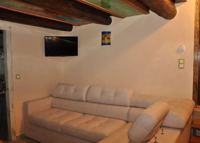 Odos Oneiron Boutique Apartmanhotel 4*