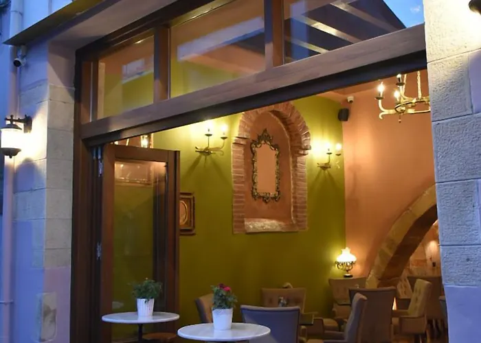 Odos Oneiron Boutique Apartmanhotel Hriszí Aktí Haniá